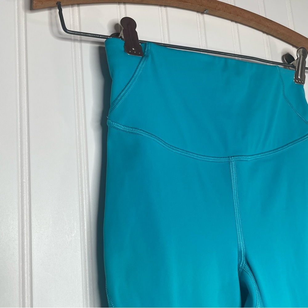 Lululemon High Rise Tights - Picture 4 of 9